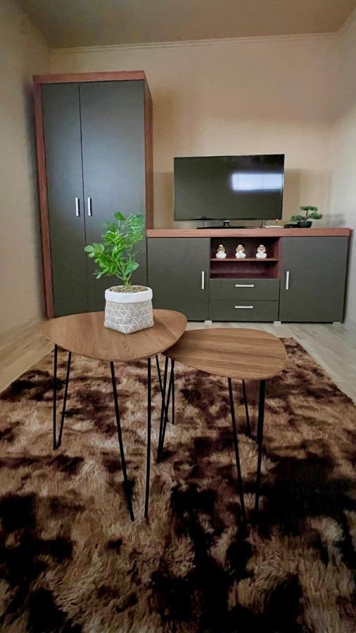 Garzon/ Studio Apartment Sahy Luaran gambar